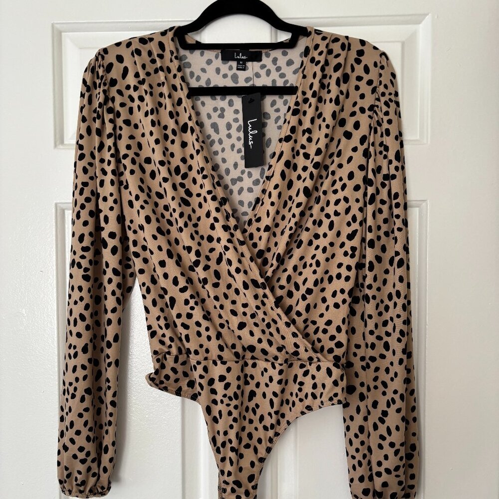 Lulus Tan & Black Dalmatian Print Long Sleeve Bodysuit - Size M - NWT